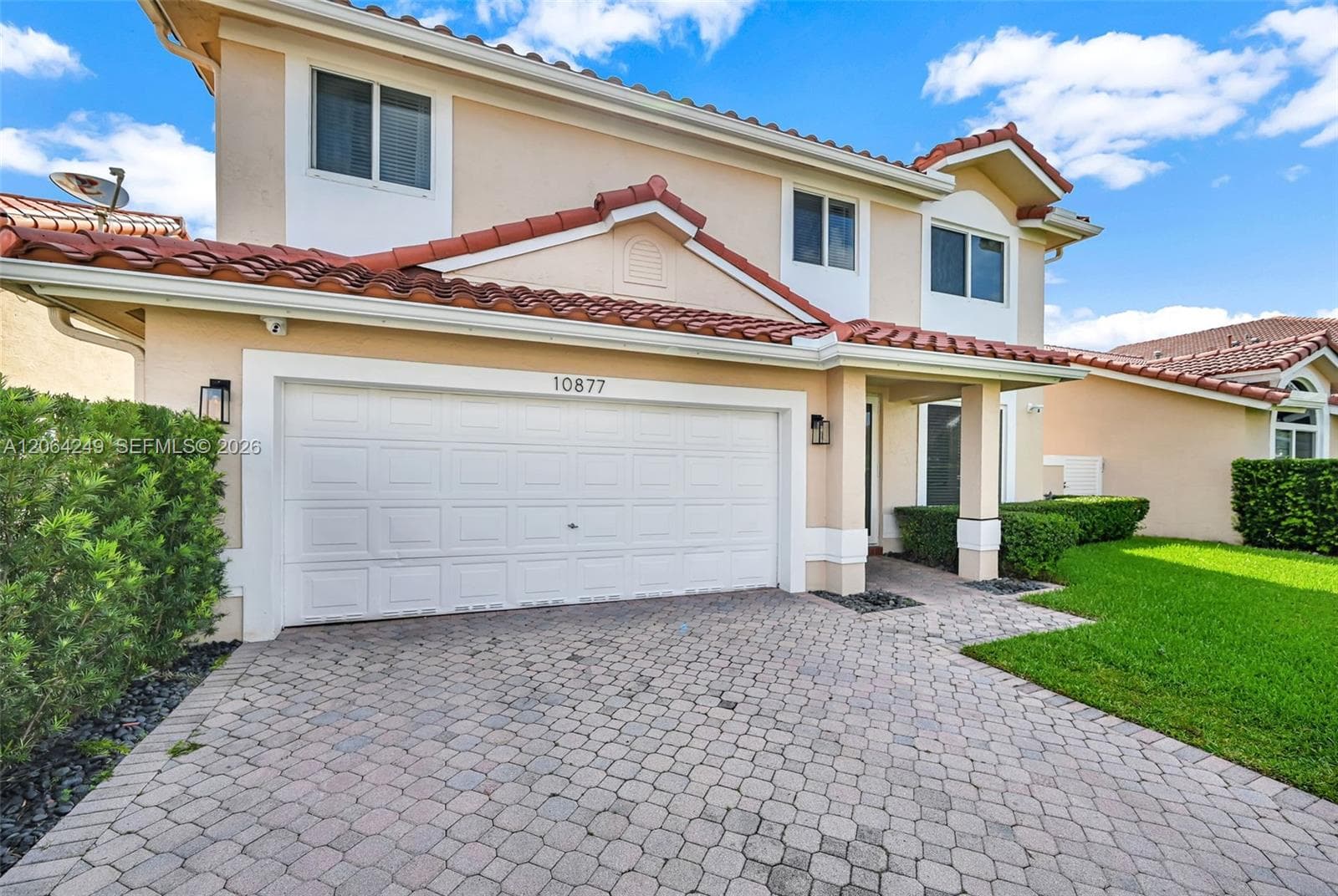 10877 SW 152nd Pl, Miami, FL 33196 photo 2
