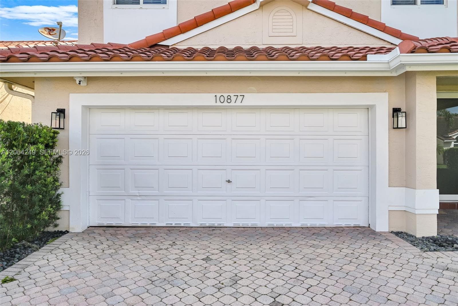 10877 SW 152nd Pl, Miami, FL 33196 photo 3