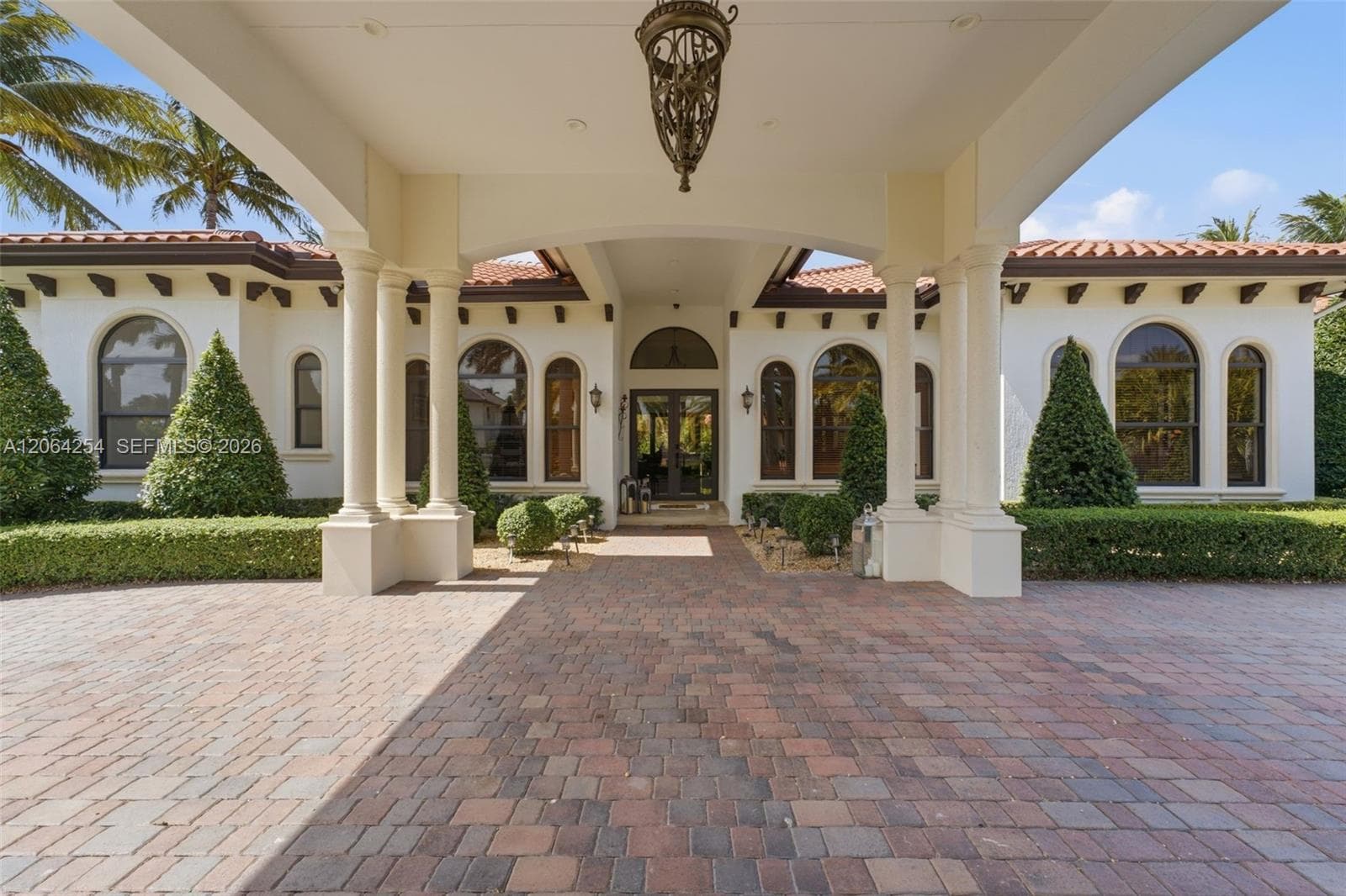 10181 NW 131st St, Hialeah Gardens, FL 33018 photo 5