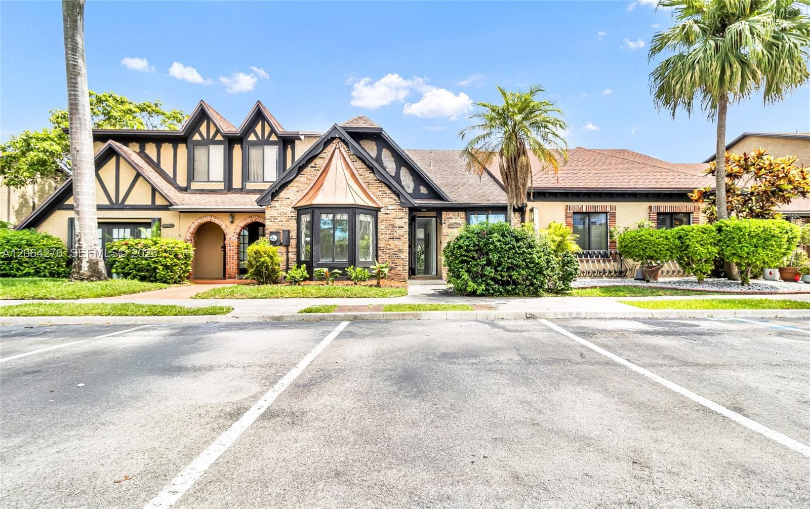 8957 NW 44th Ct, Sunrise, FL 33351 photo 5
