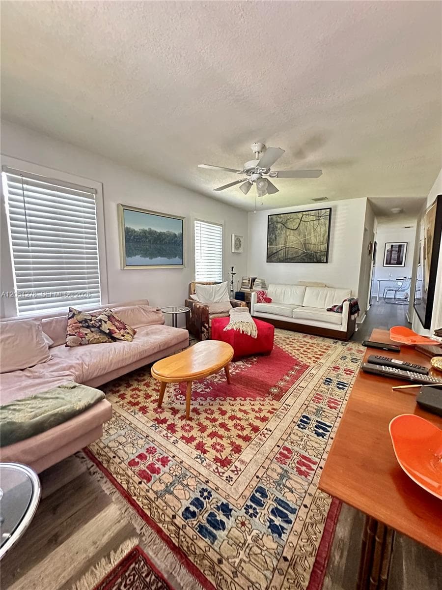 3611 OAK AV, Miami, FL 33133 photo 3