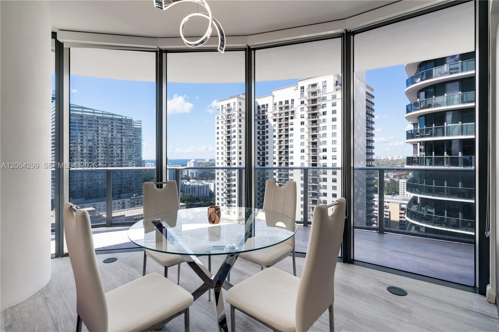 45 SW 9th St # 2306, Miami, FL 33130 photo 2