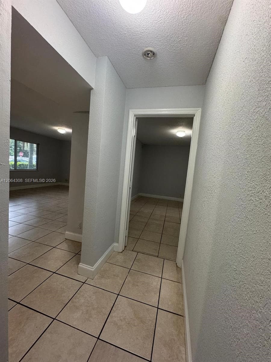 4271 NW 5th St # 130, Plantation, FL 33317 photo 2