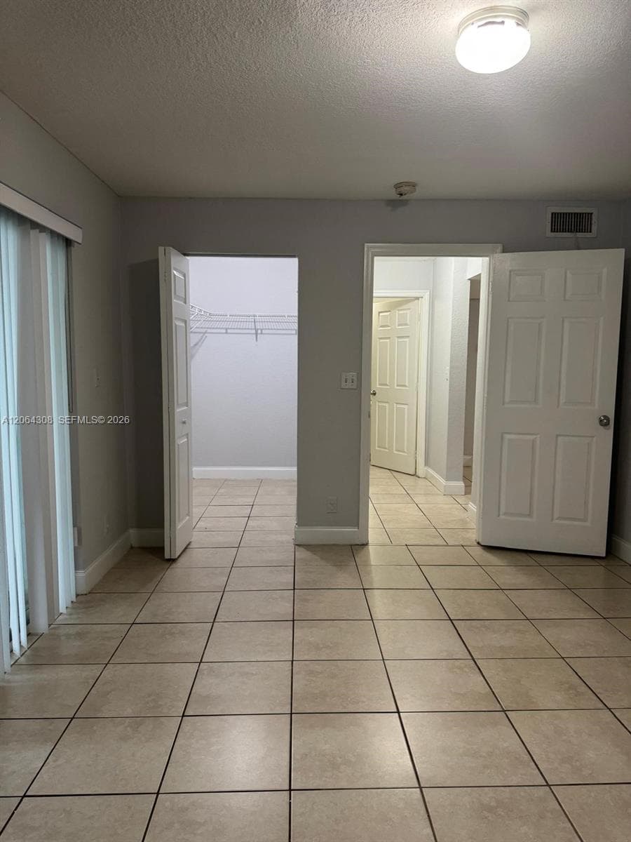 4271 NW 5th St # 130, Plantation, FL 33317 photo 3