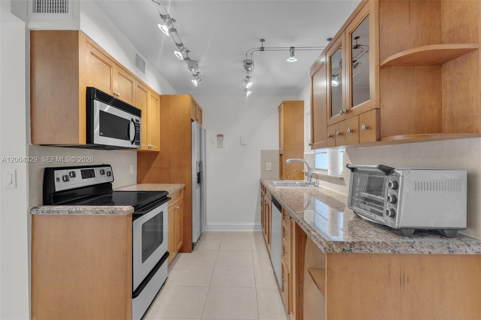 7745 SW 86th St # D-218, Miami, FL 33143 photo 3