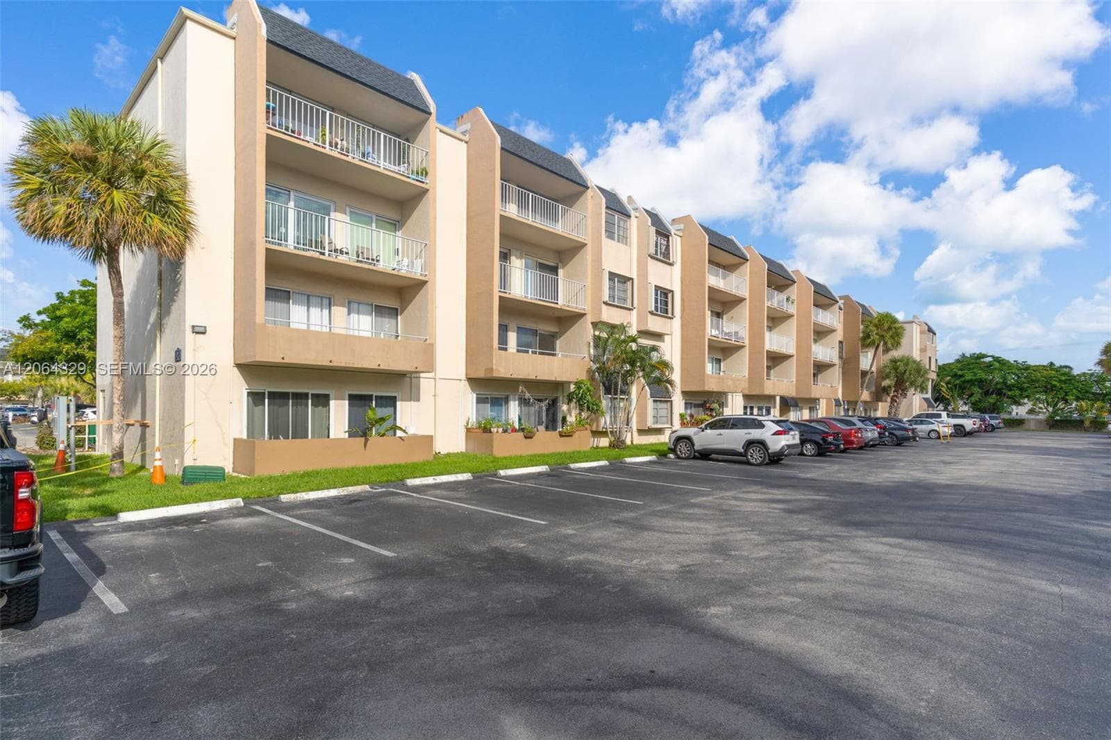 7745 SW 86th St # D-218, Miami, FL 33143 photo 5
