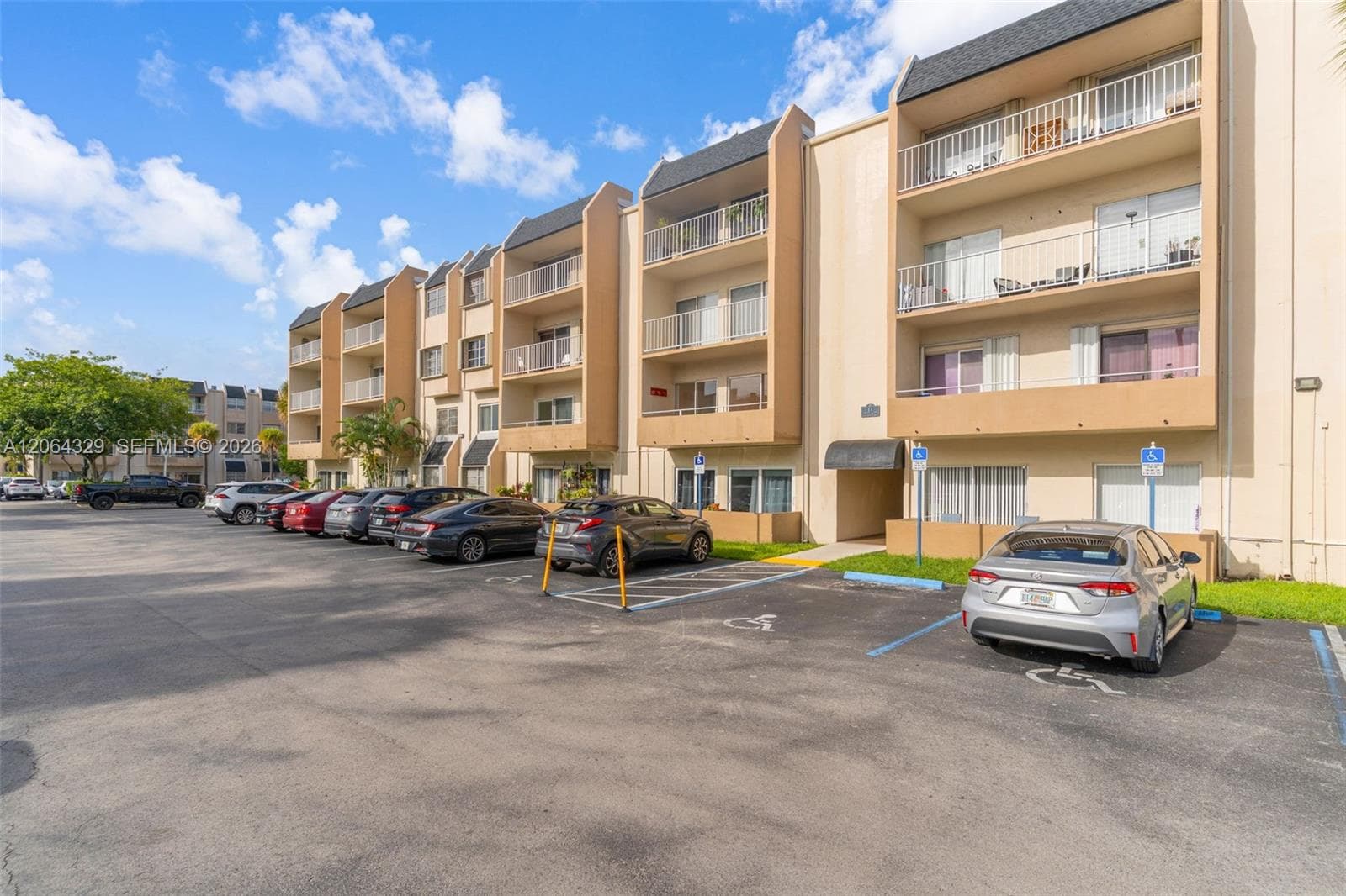 7745 SW 86th St # D-218, Miami, FL 33143 photo 4