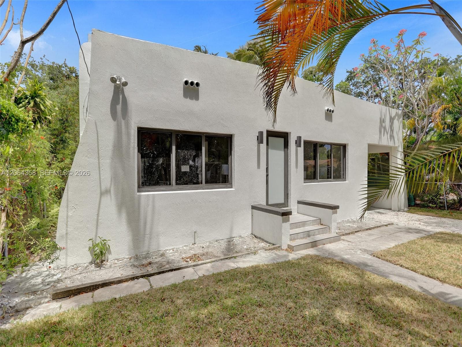 759 NE 127th St, North Miami, FL 33161 photo 2