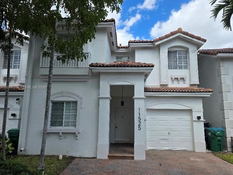 11525 NW 71st St, Doral, FL 33178 photo 3