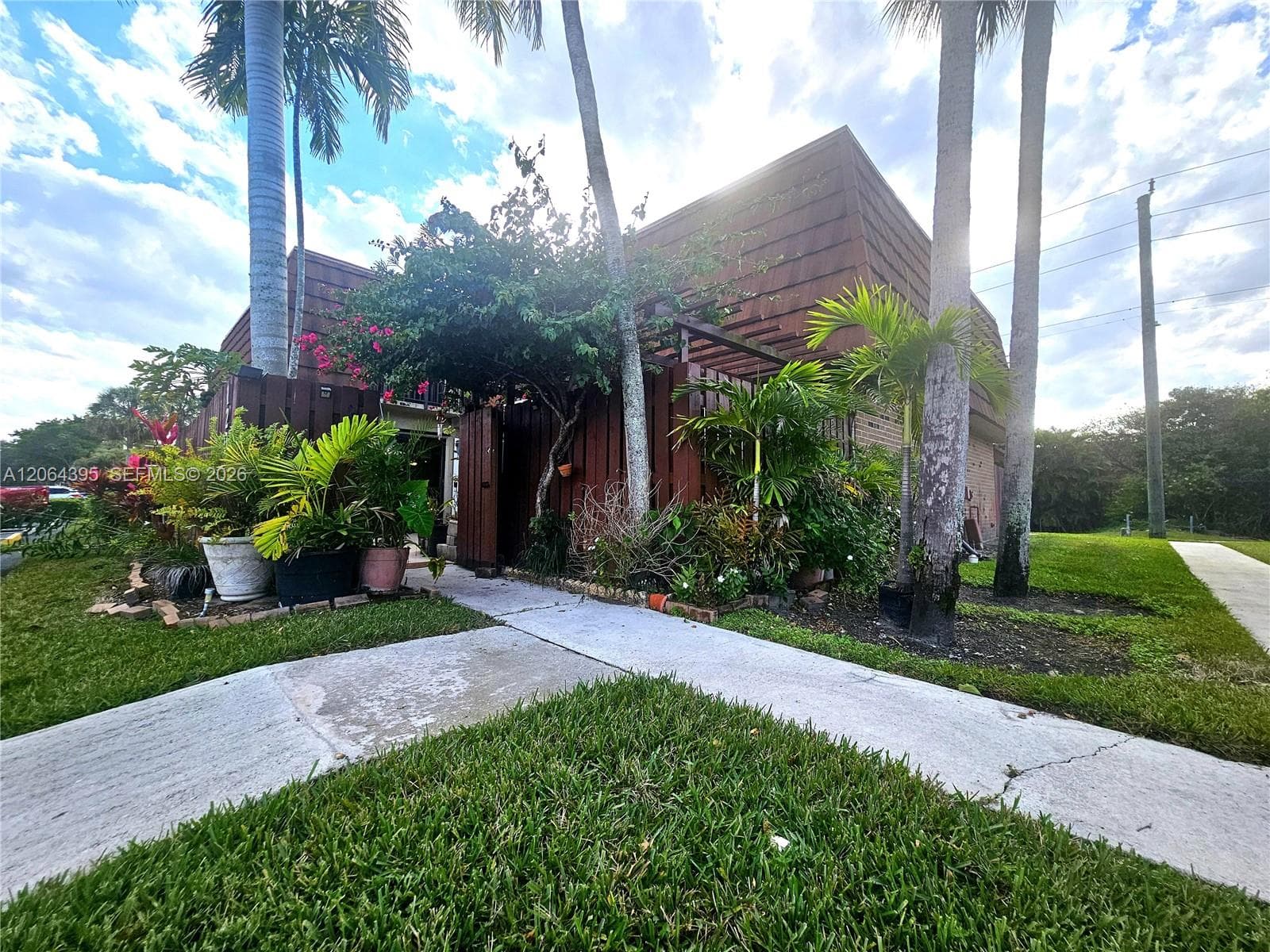 1201 SW 120th Way, Davie, FL 33325 photo 3