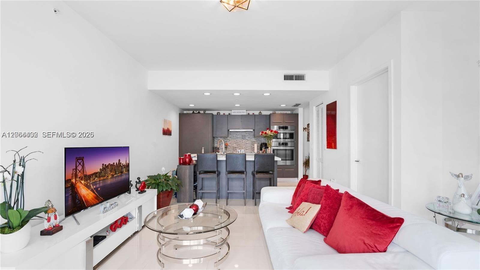 7875 NW 107th ave # 511, Doral, FL 33178 photo 4