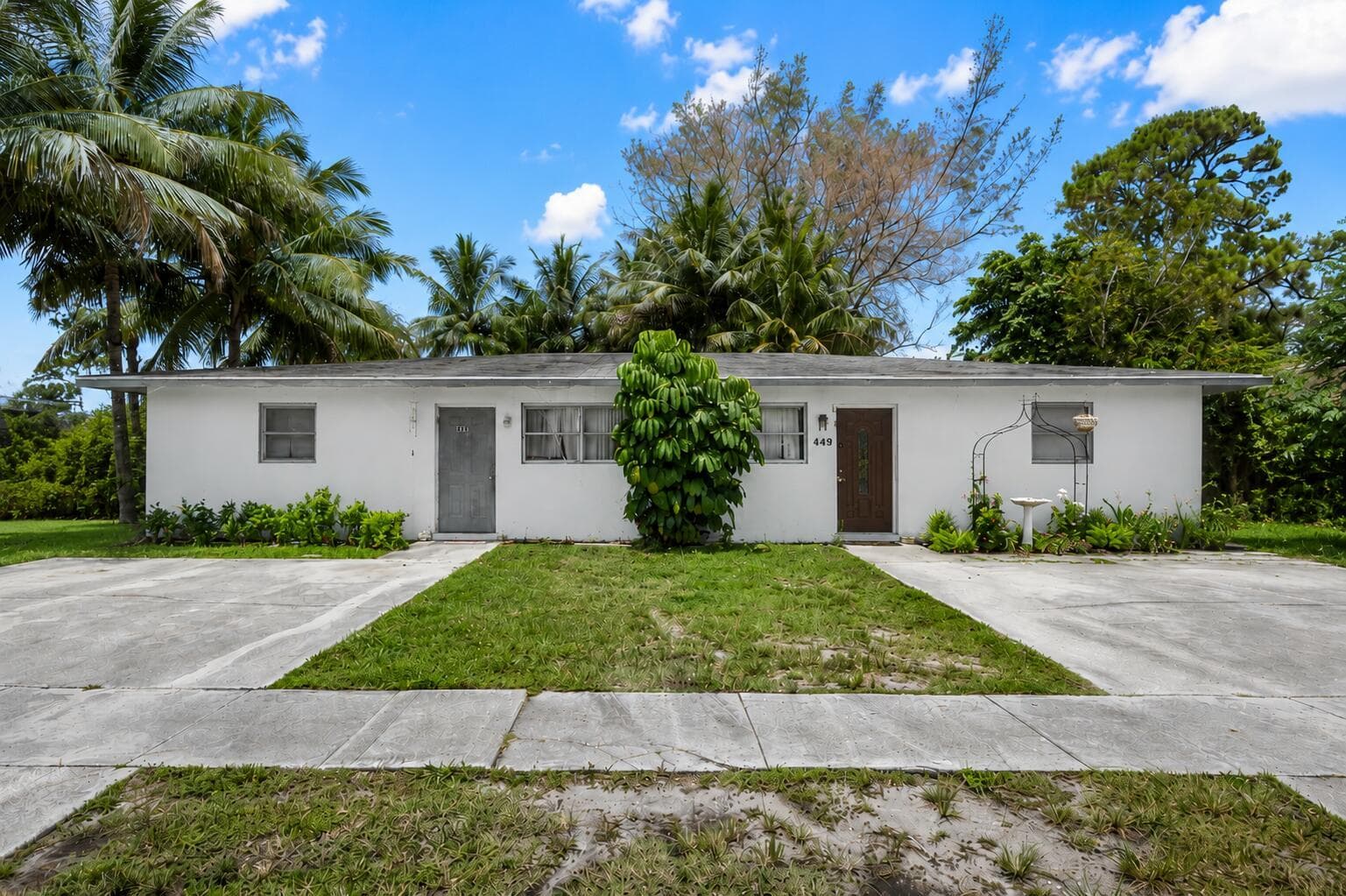 437 FLEMING Avenue, FL 33463 photo 3