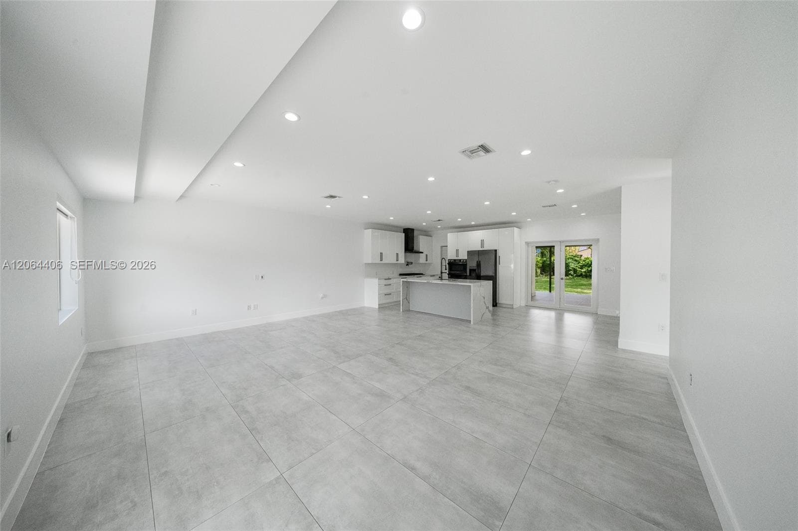 1935 SW 24th Ter, Miami, FL 33145 photo 5