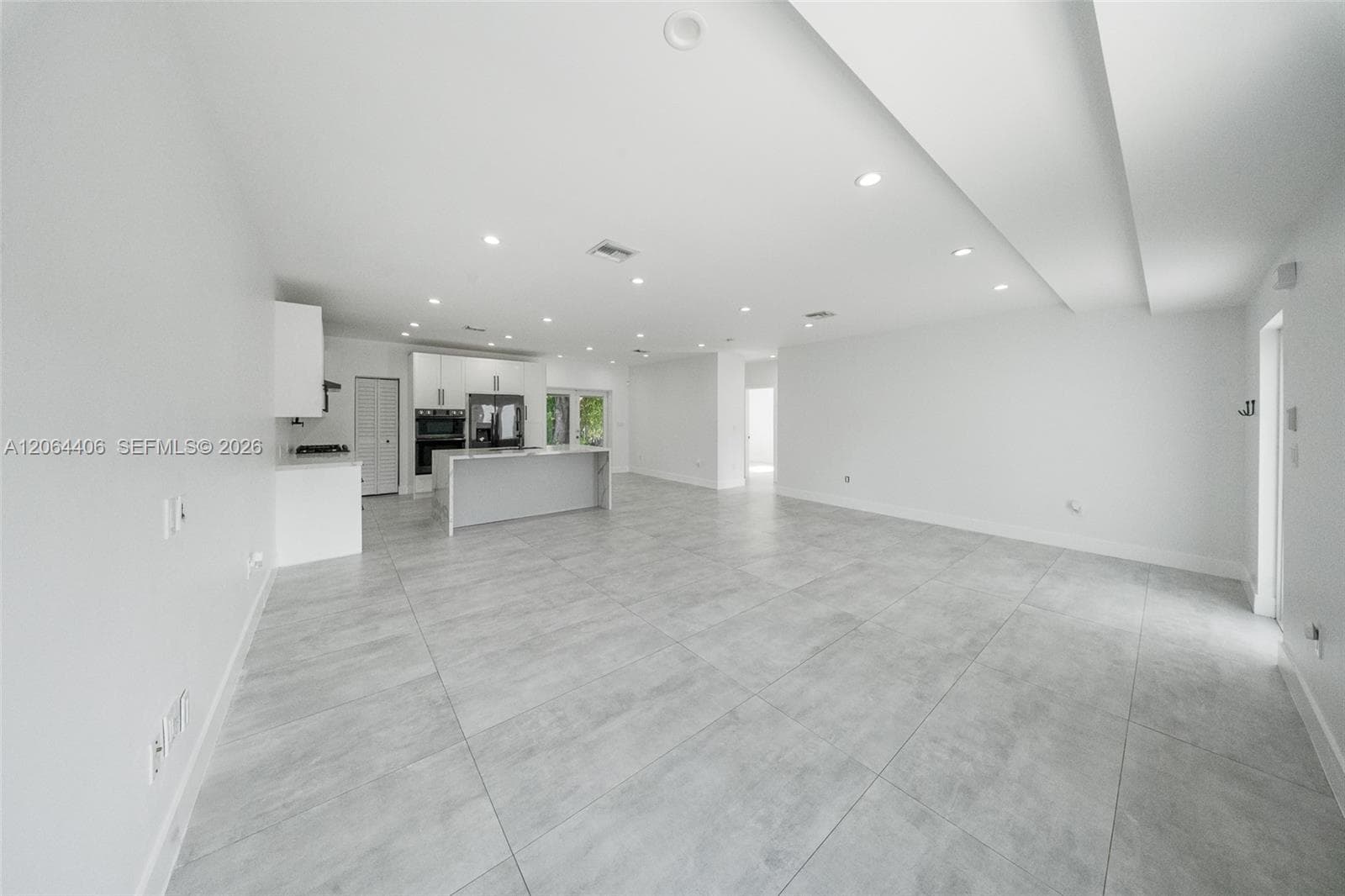 1935 SW 24th Ter, Miami, FL 33145 photo 4