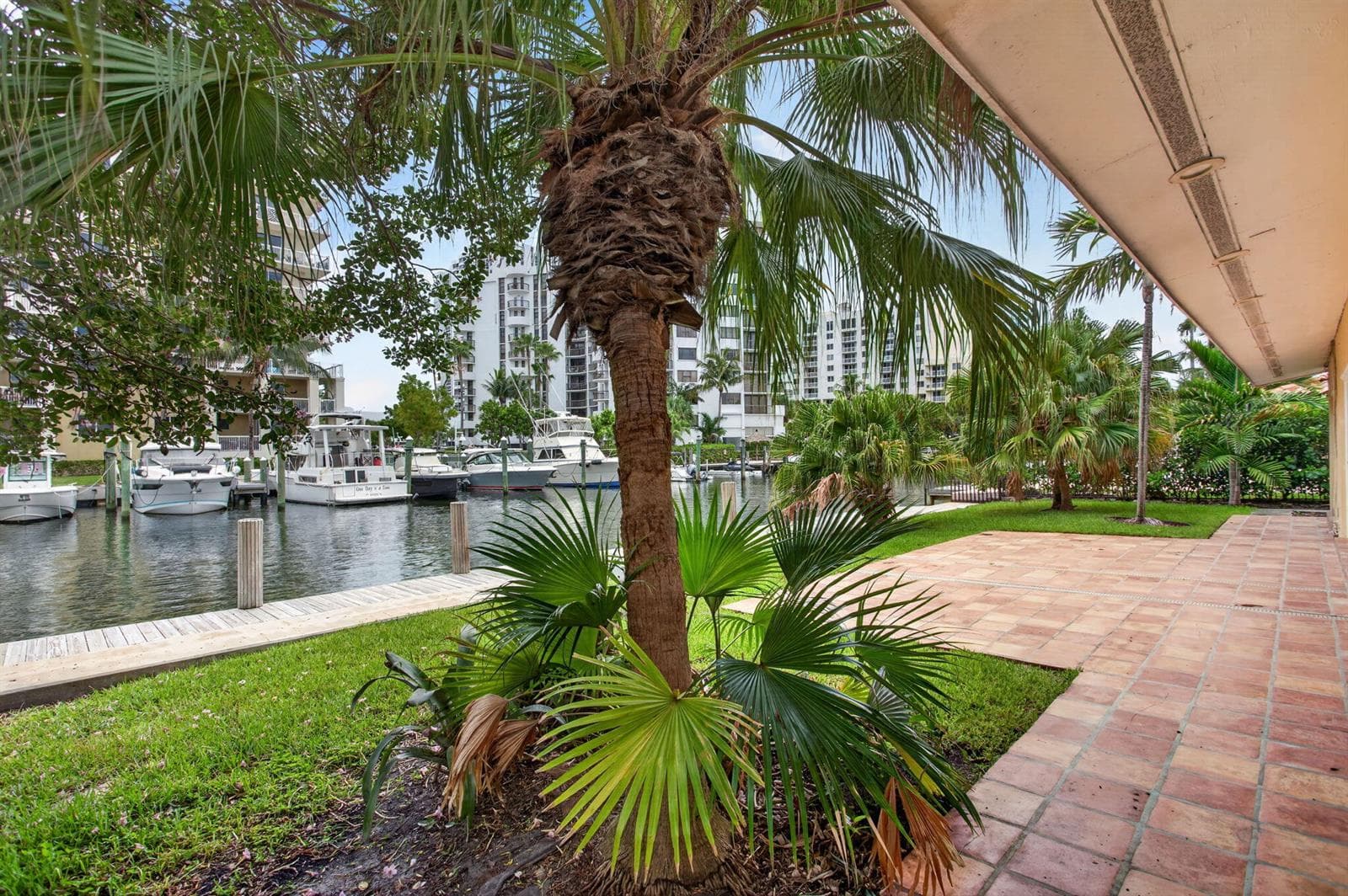 1390 E Terra Mar Drive, Pompano Beach, FL 33062 photo 5
