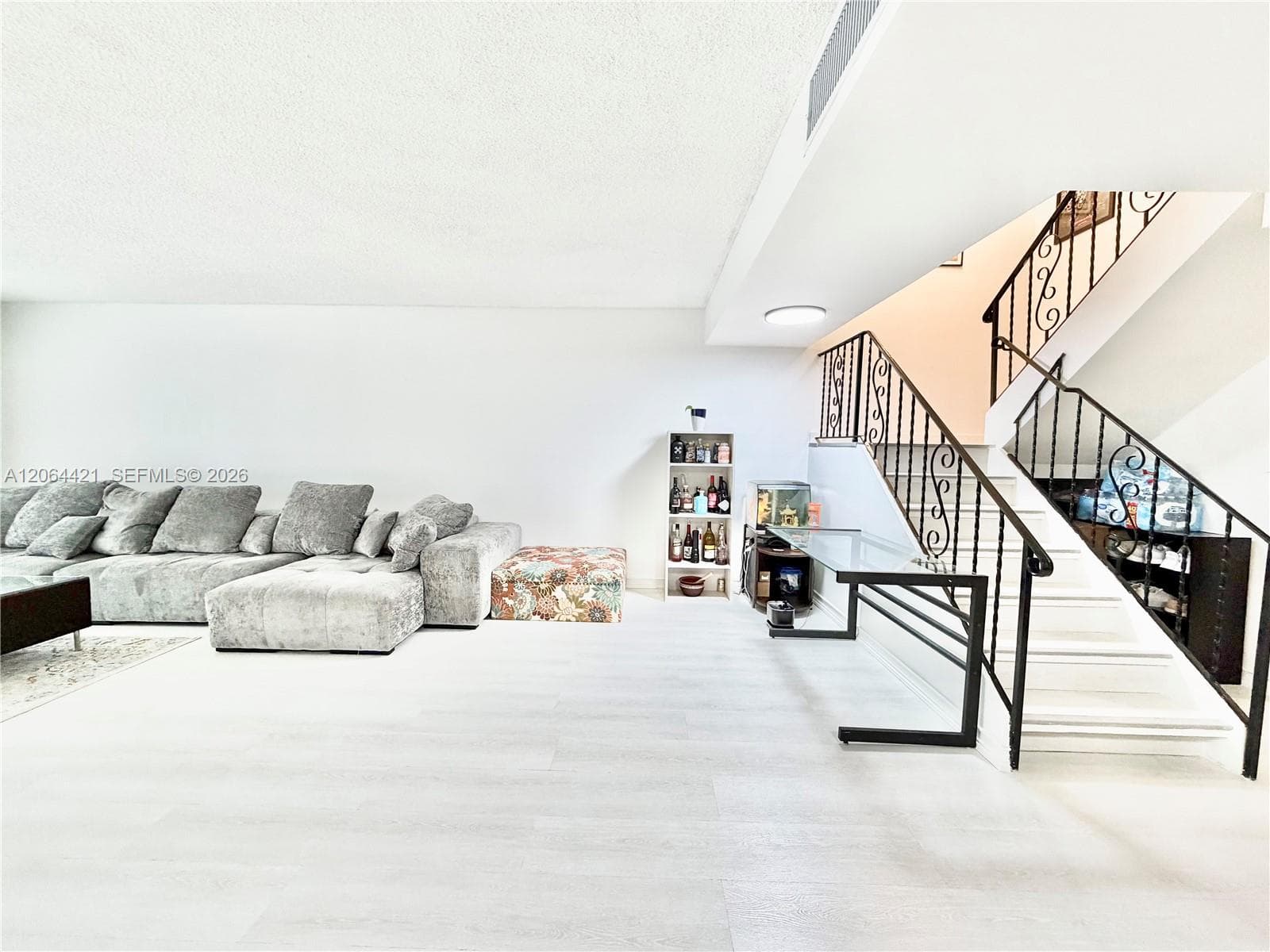 2203 NE 7th St # 14, Hallandale Beach, FL 33009 photo 4