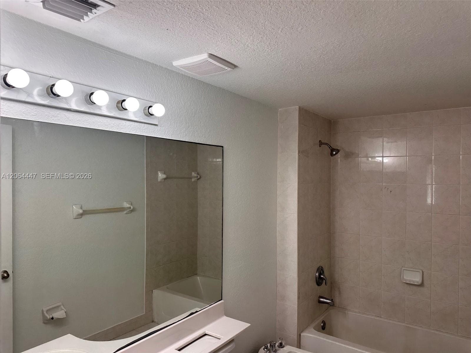 17350 NW 67th Ave # 205, Hialeah, FL 33015 photo 3