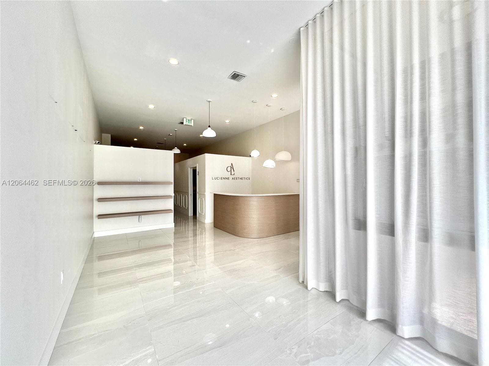 1400 Ponce De Leon Blvd, Coral Gables, FL 33134 photo 2