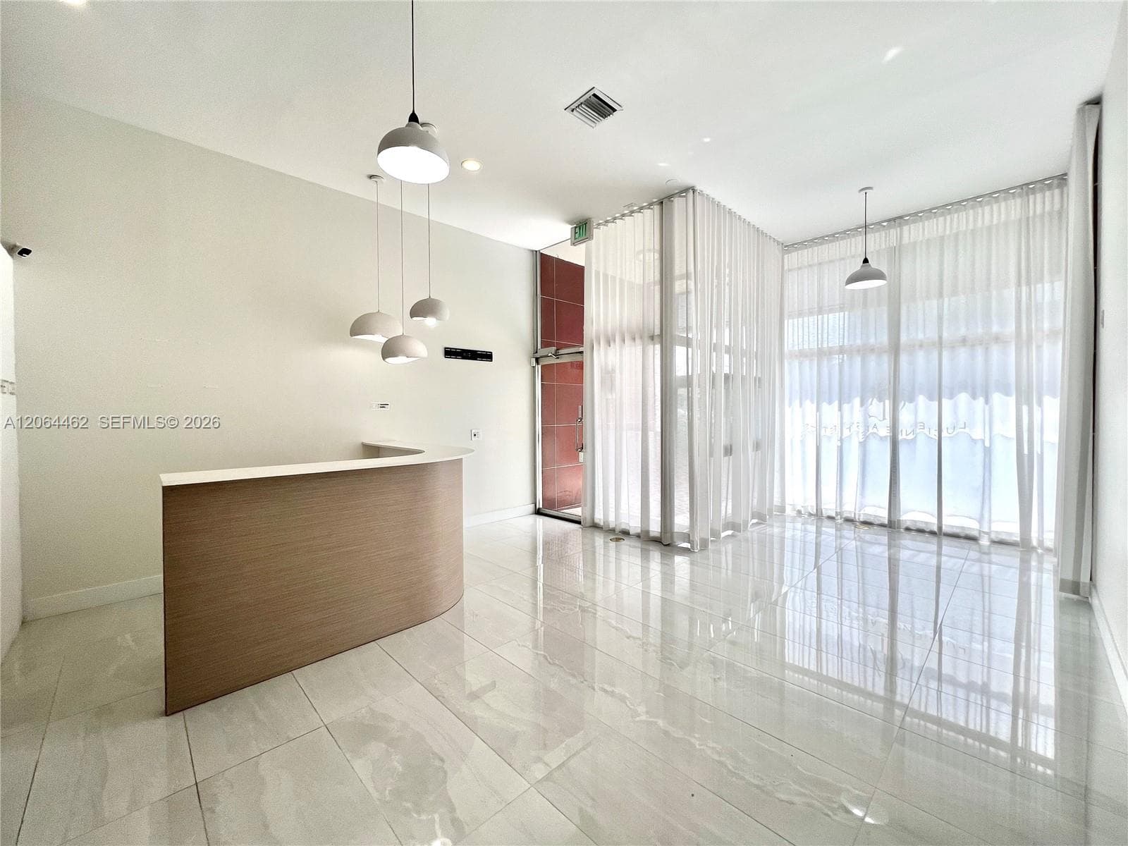 1400 Ponce De Leon Blvd, Coral Gables, FL 33134 photo 3