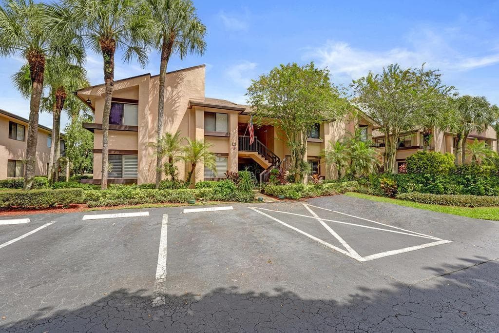 2210 SW 92ND Terrace # 2702, Davie, FL 33324 photo 3