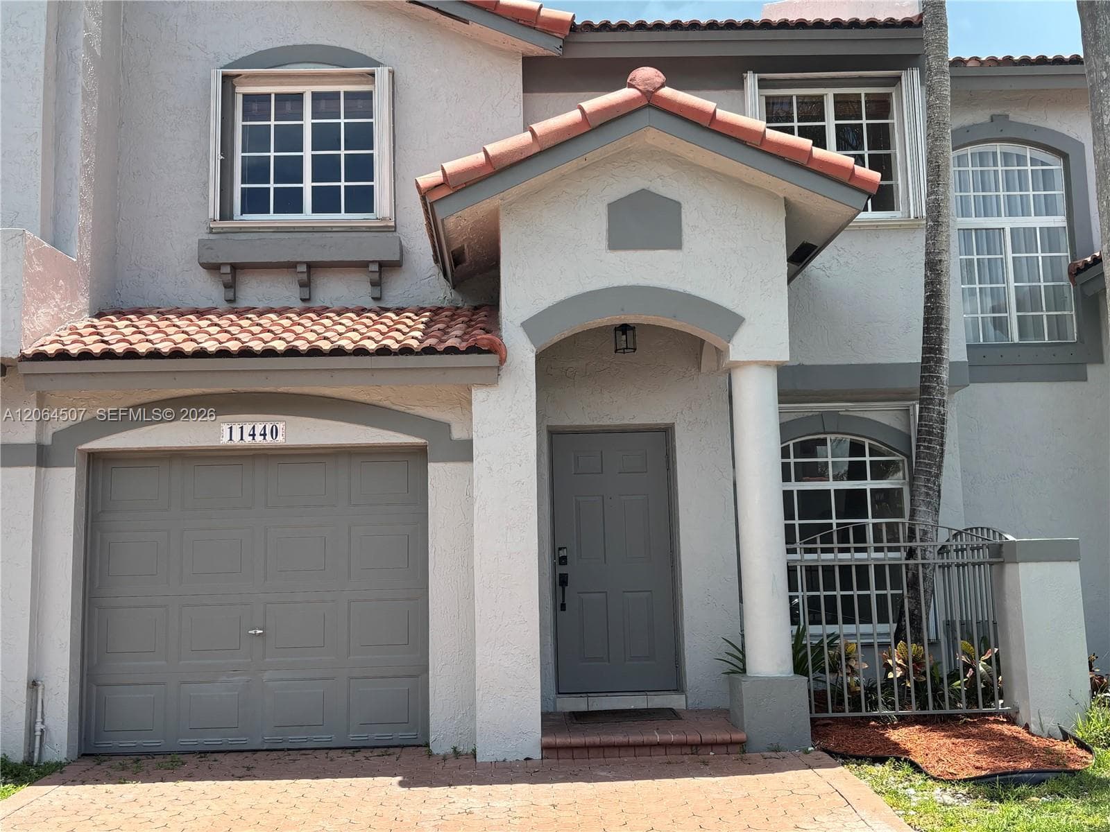 11440 NW 50th Ter, Doral, FL 33178 photo 2