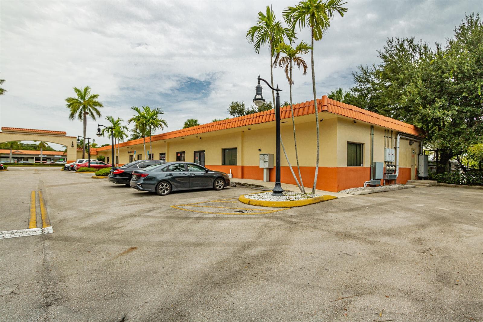 330 S STATE ROAD 7 # 200, Plantation, FL 33317 photo 4