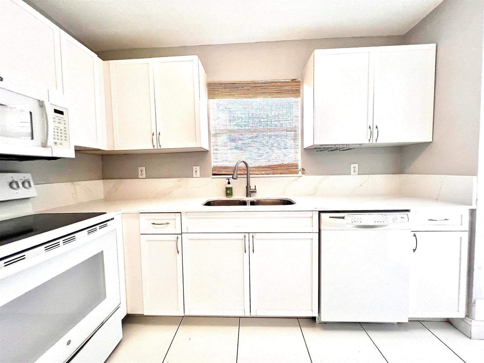 4103 NE 21st Terrace, Lighthouse Point, FL 33064 photo 4