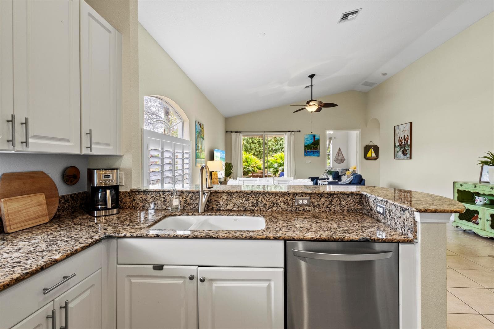 7085 SE CRICKET Court, Stuart, FL 34997 photo 4