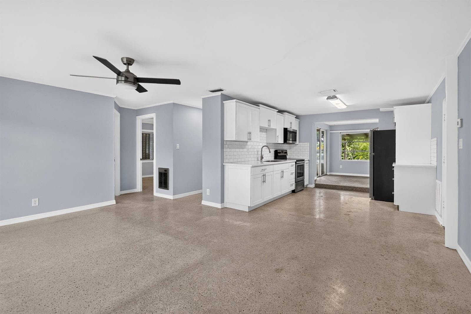 820 SE 13th Street, Stuart, FL 34994 photo 4