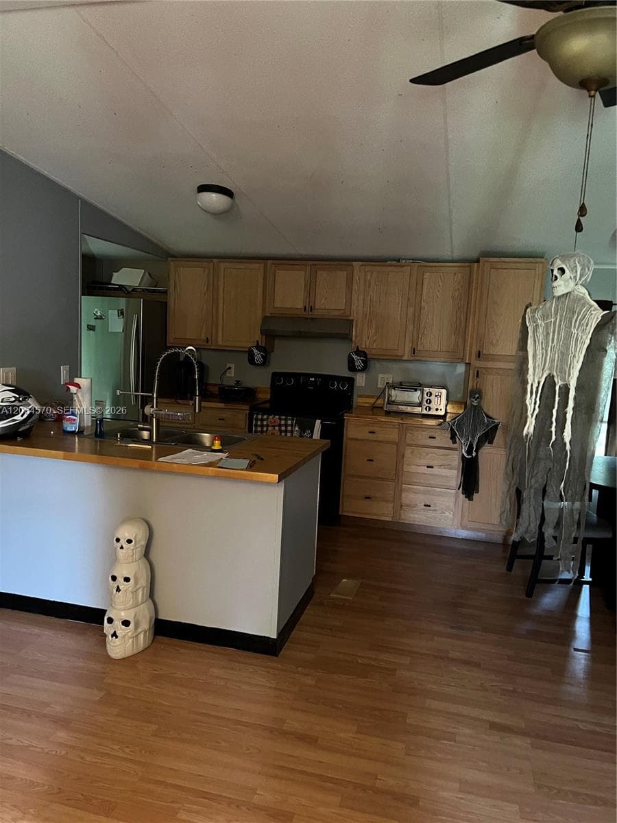 2704 SE 172nd St, Other City - In The State Of Florida, FL 34491 photo 4