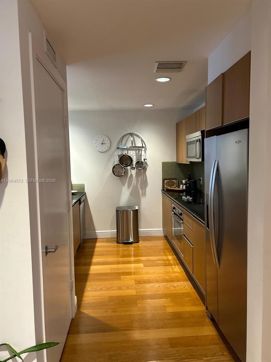 1060 Brickell Ave # 2717, Miami, FL 33131 photo 5