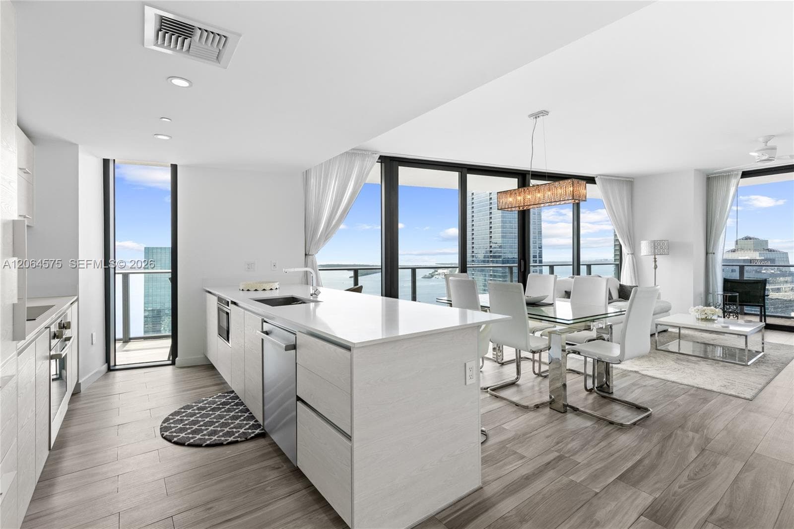 1300 S Miami Ave # 4505, Miami, FL 33130 photo 2