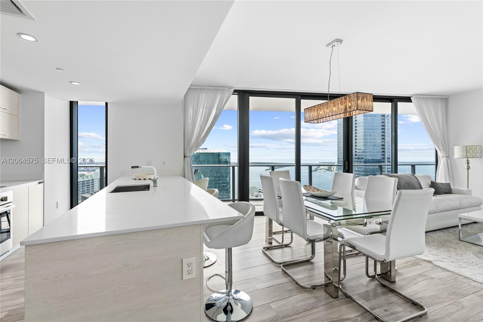 1300 S Miami Ave # 4505, Miami, FL 33130 photo 4
