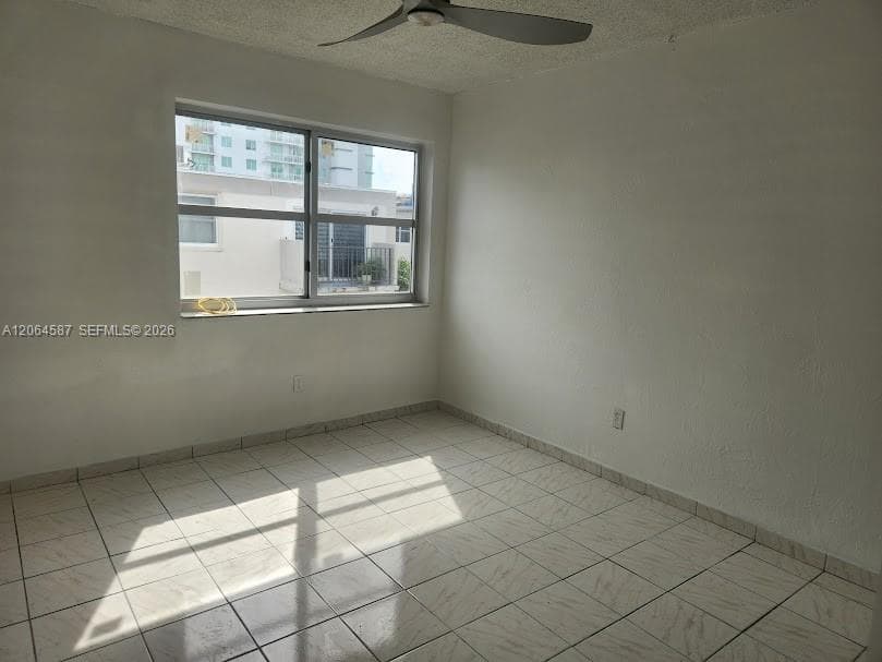 5505 NW 7th St # W410, Miami, FL 33126 photo 5