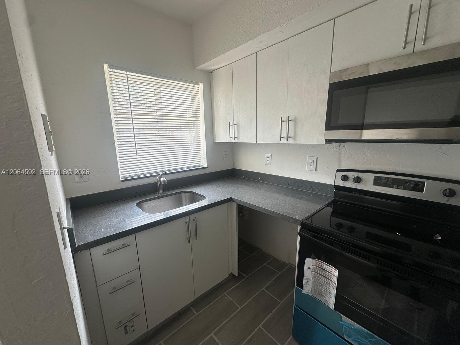 8325 NW 5th Ave # 8325, Miami, FL 33150