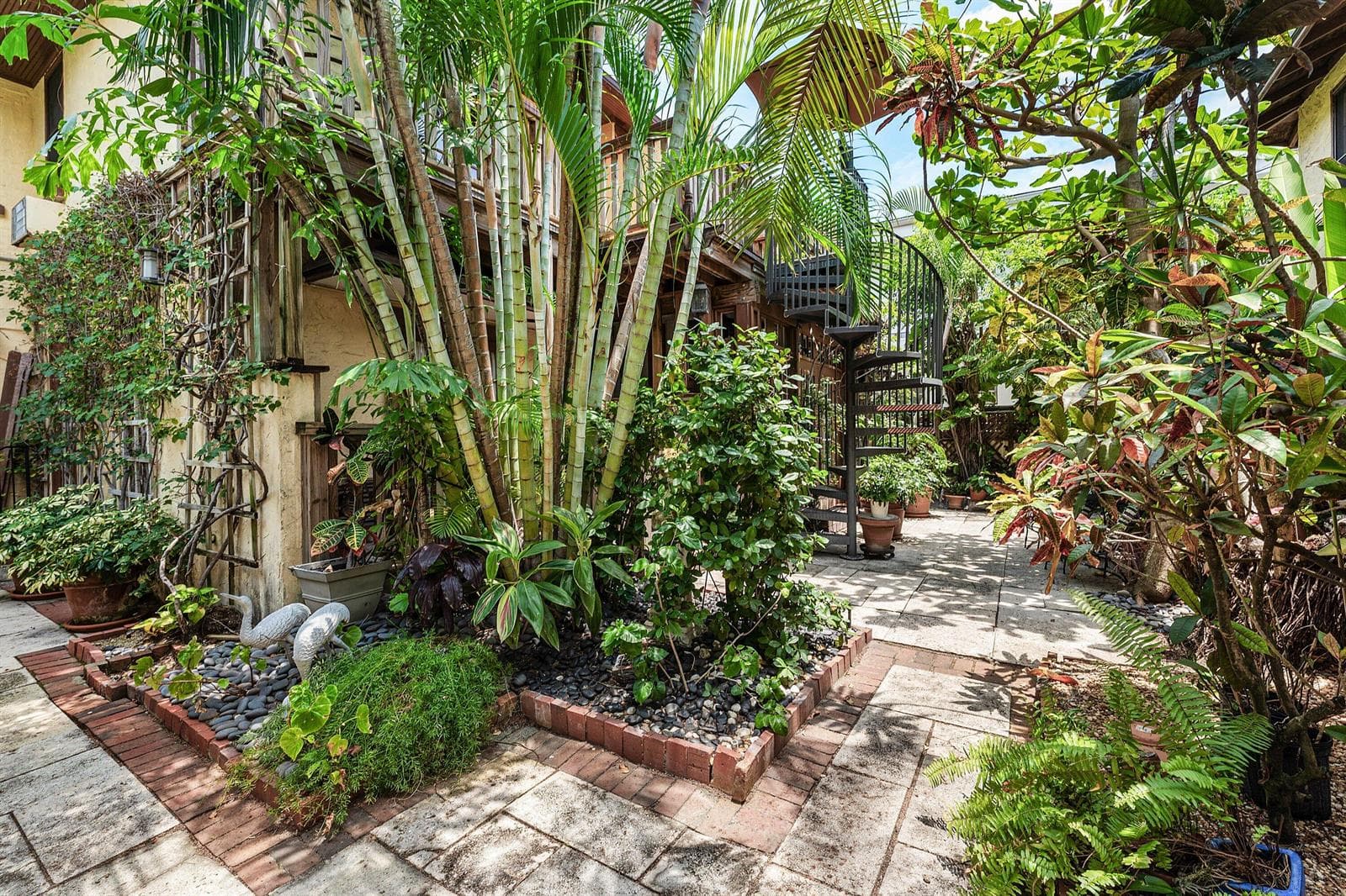 232 Australian Avenue # 3, Palm Beach, FL 33480 photo 5
