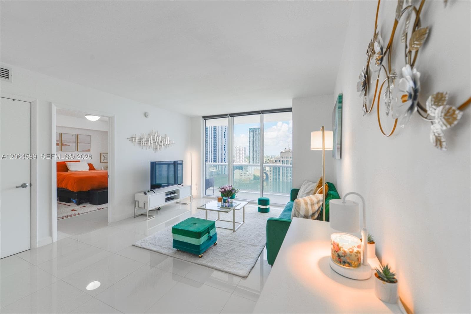 50 Biscayne Blvd # 2505, Miami, FL 33132 photo 2