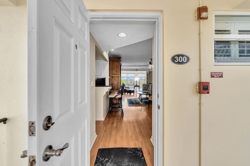 14 Colonial Club Drive # 300, Boynton Beach, FL 33435 photo 5