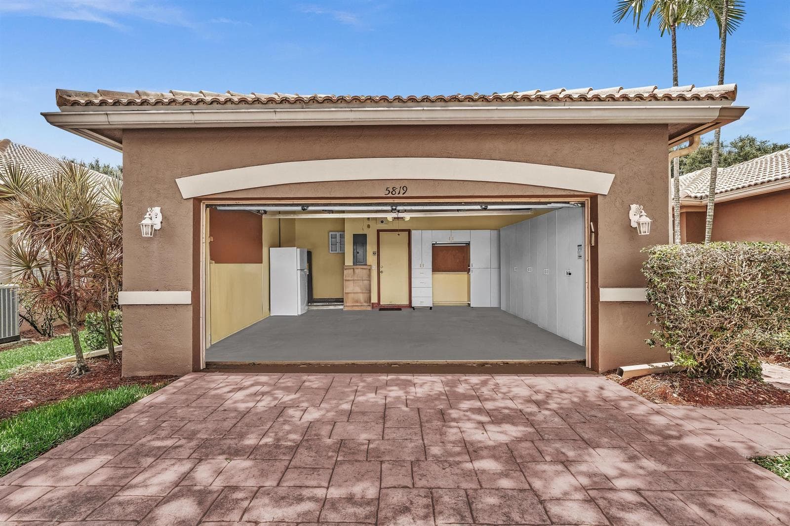 5819 GRAND HARBOUR Circle, Boynton Beach, FL 33437 photo 4