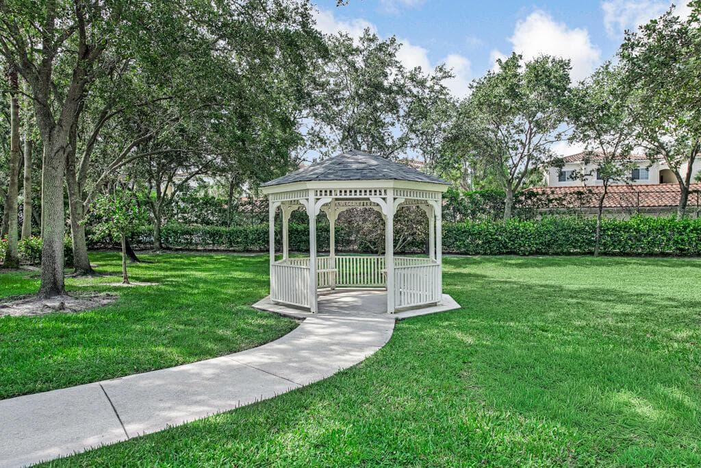 9786 Midship Way # 203, Royal Palm Beach, FL 33411 photo 4