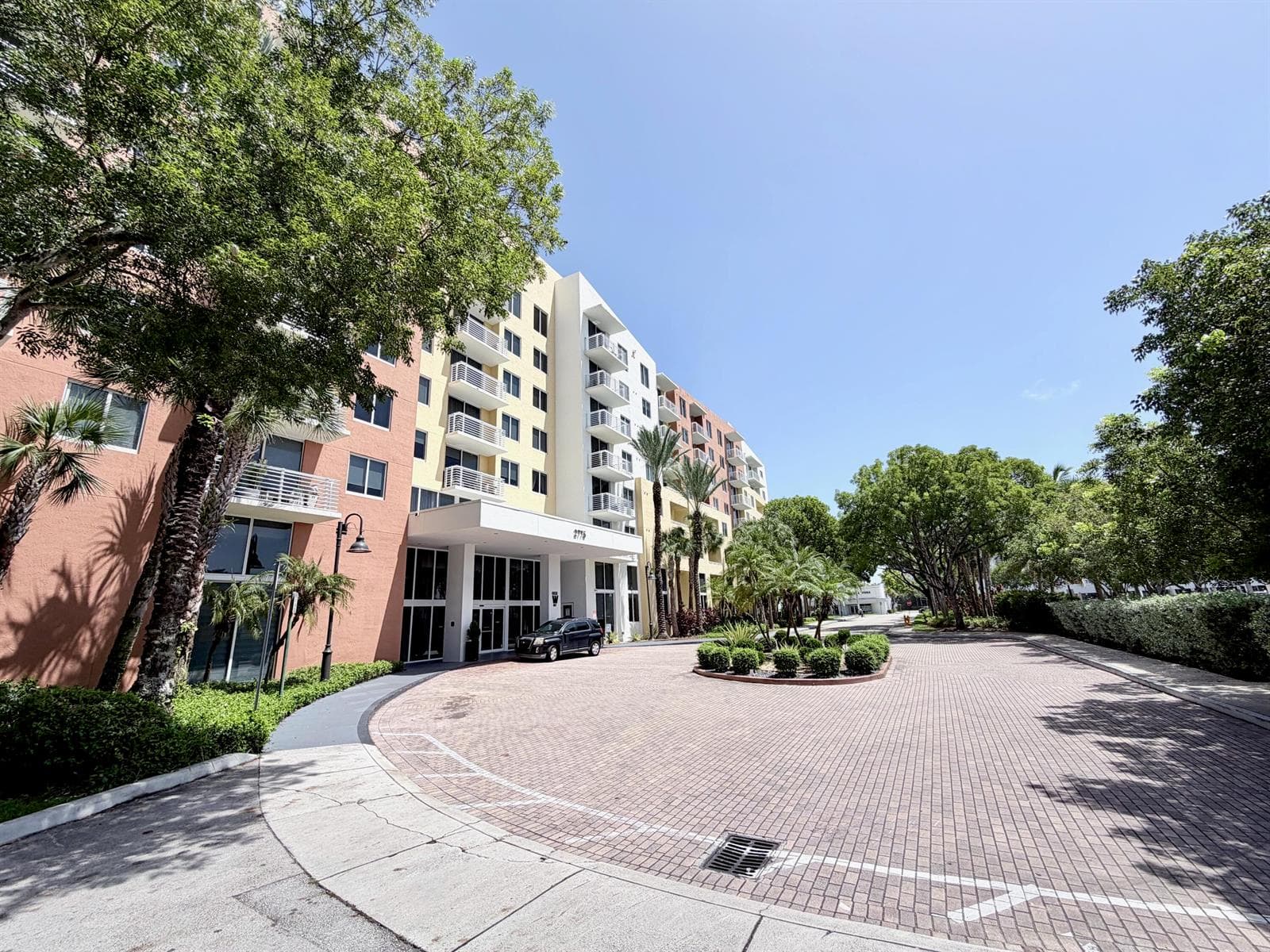 2775 NE 187th Street # 505, Miami, FL 33180