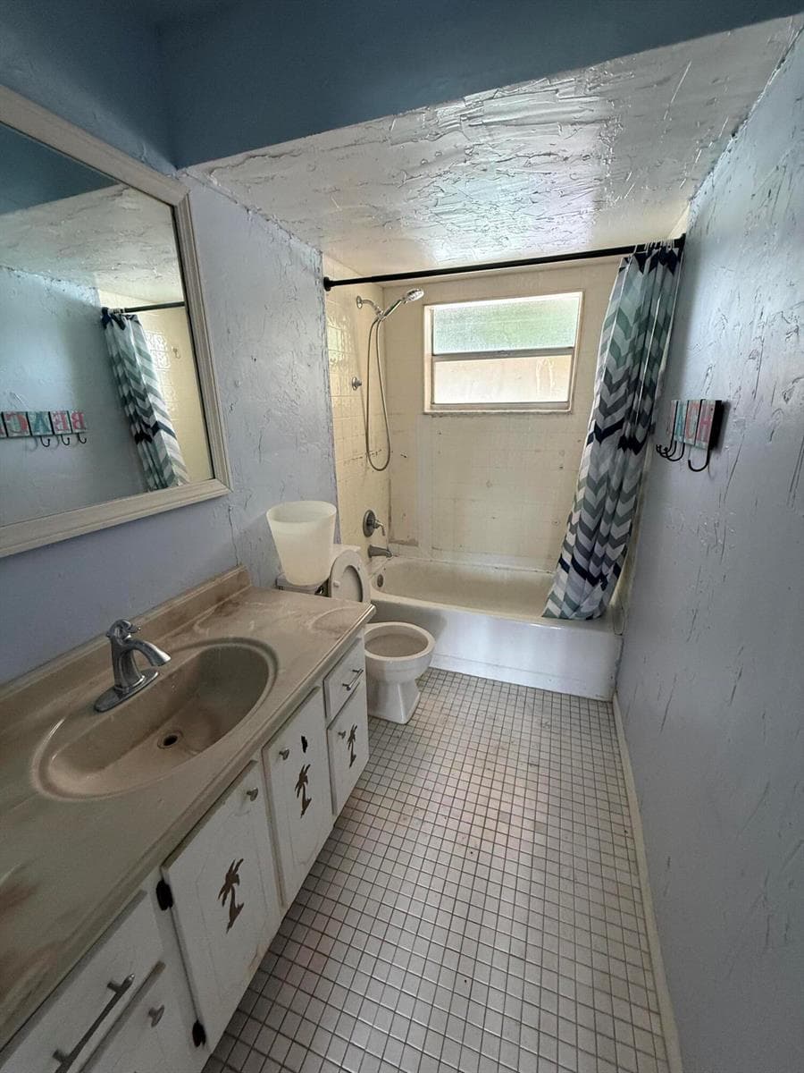 9881 SUNRISE LAKES Boulevard # 104, Sunrise, FL 33322 photo 3