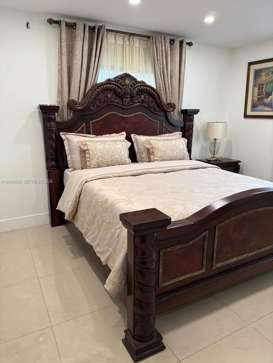 2118 NW 86th St, Miami, FL 33147 photo 5