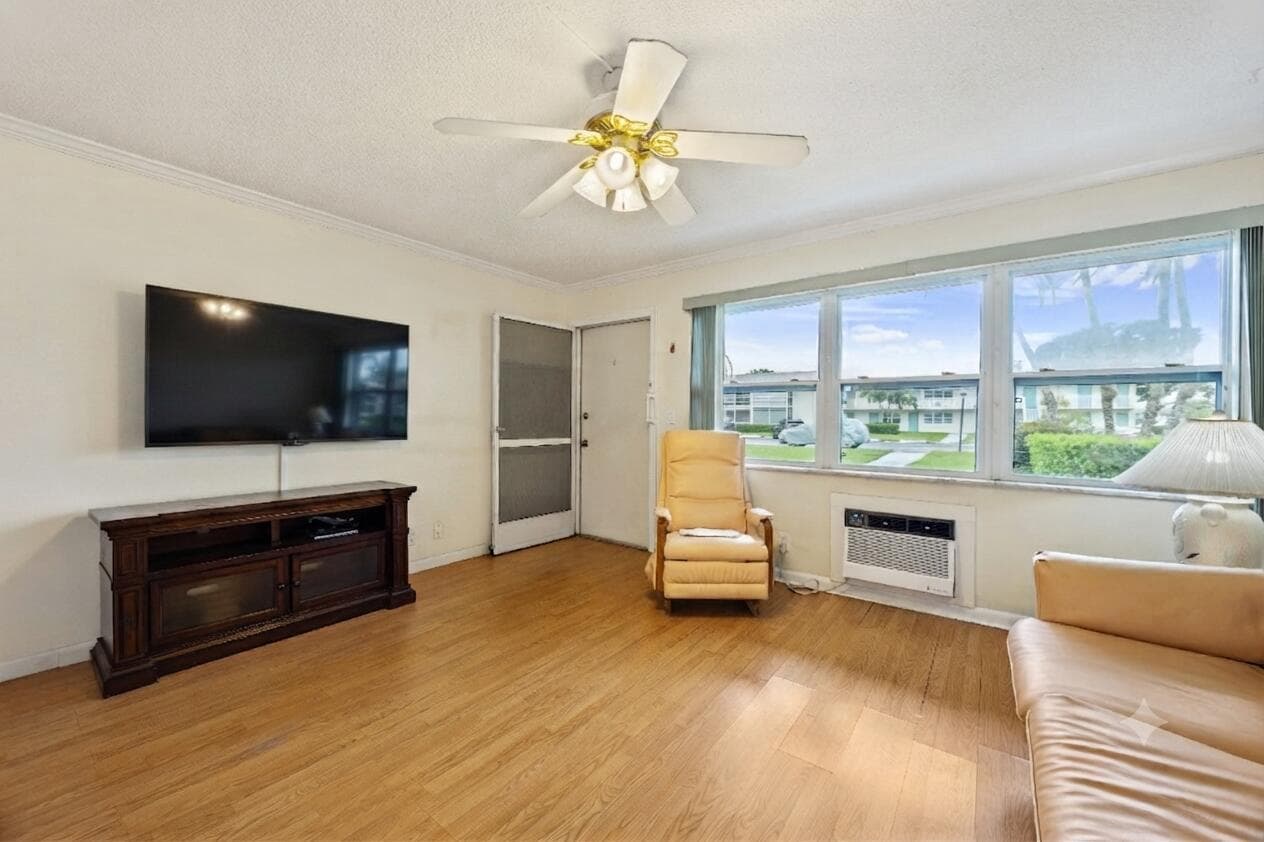 200 Horizons W # 106, Boynton Beach, FL 33435 photo 5