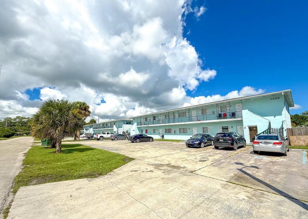 3208 LOUISIANA Avenue, Fort Pierce, FL 34947 photo 2