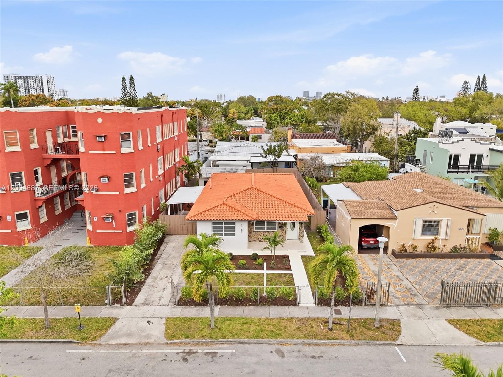 1781 SW 13th St, Miami, FL 33145 photo 3