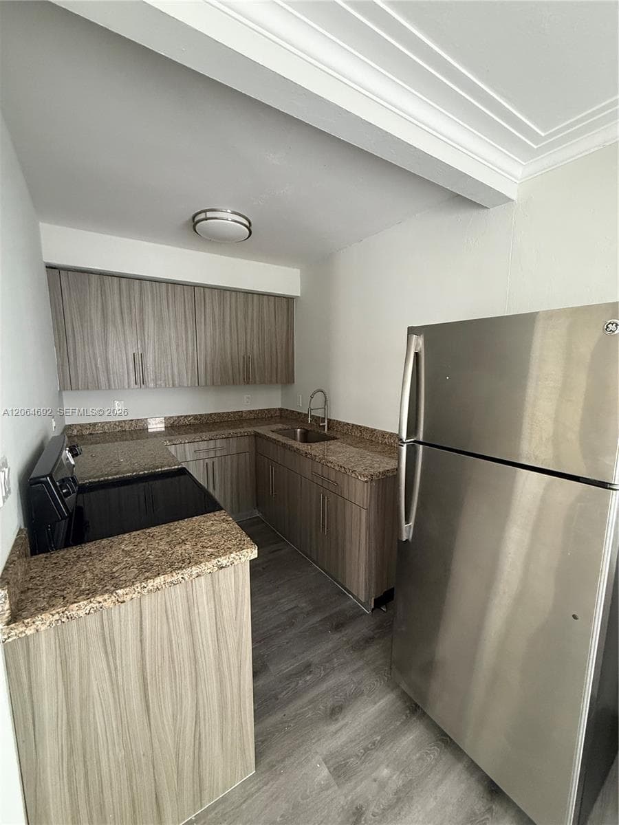 345 85th St # 1, Miami Beach, FL 33141 photo 3
