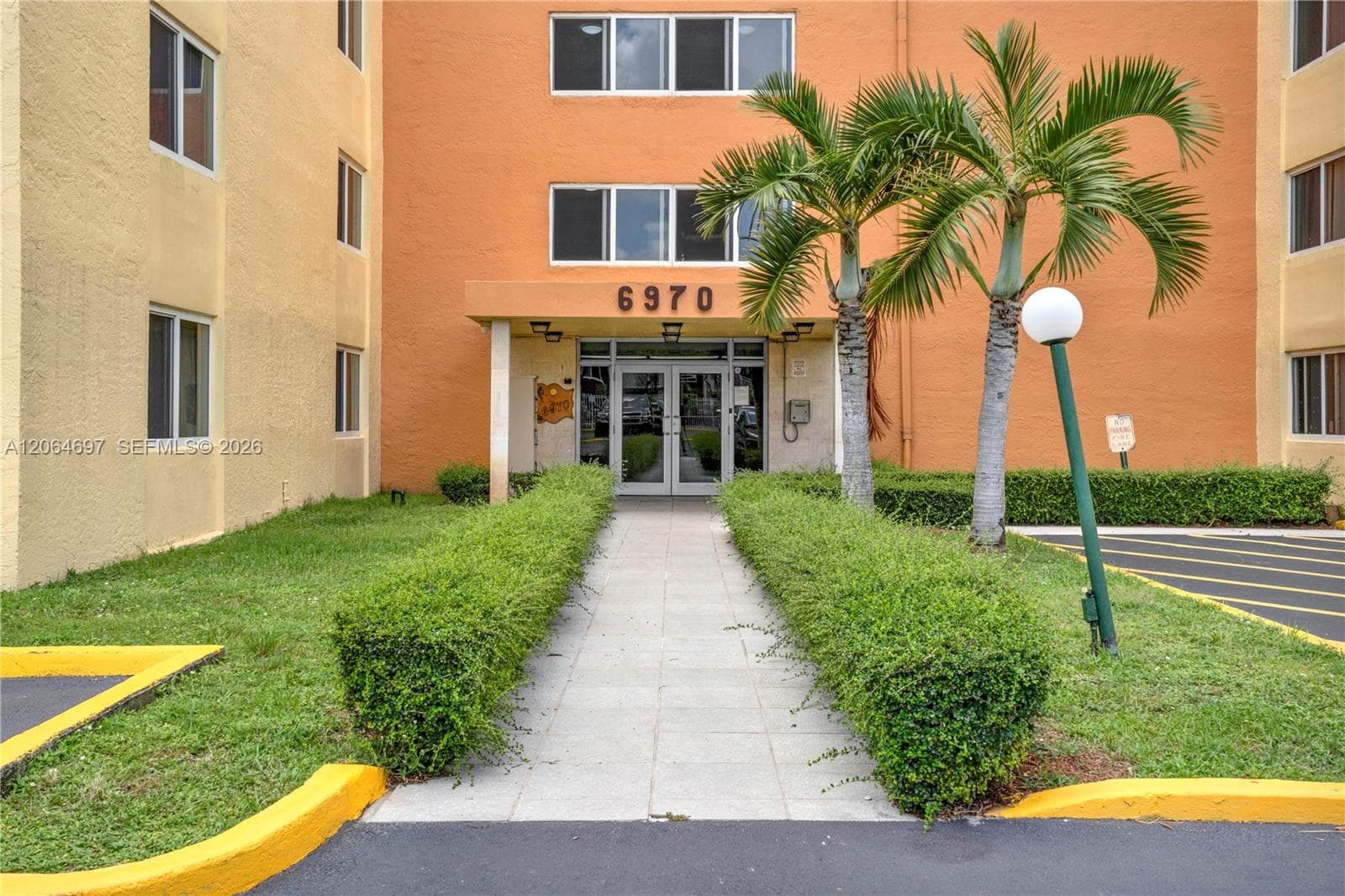 6970 NW 186th St # 3-409A, Hialeah, FL 33015 photo 2