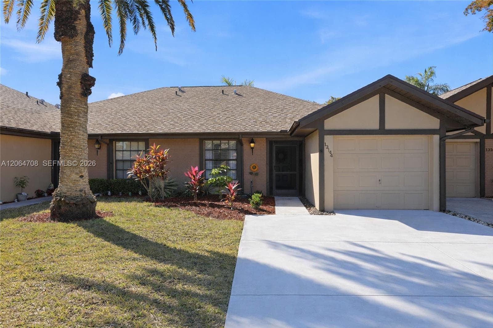13144 Inglenook Ct, Fort Myers, FL 33919 photo 3