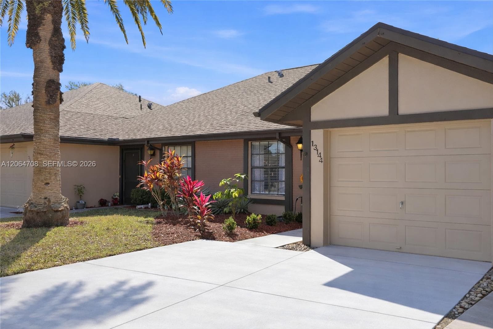 13144 Inglenook Ct, Fort Myers, FL 33919 photo 4